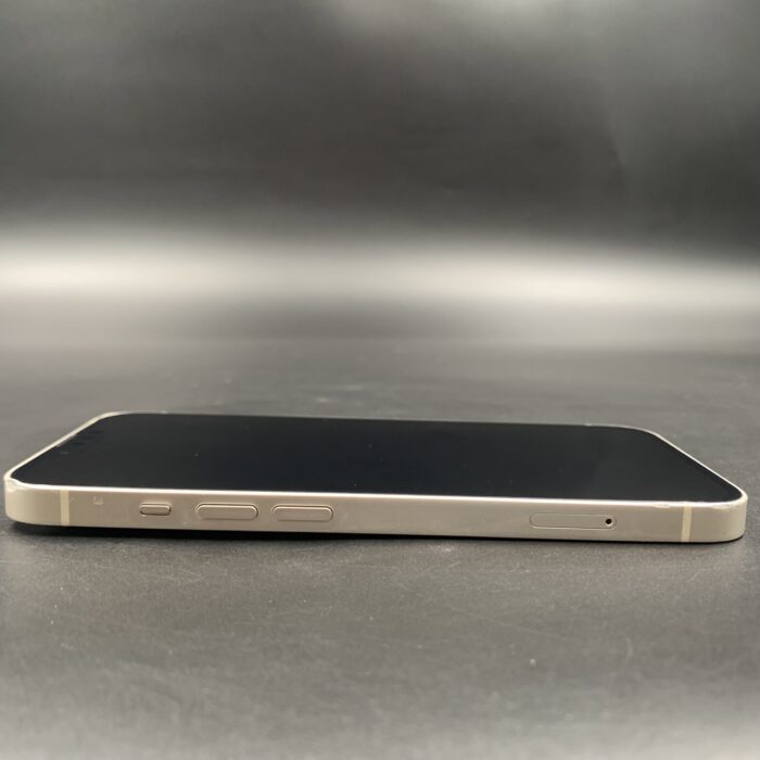 iPhone 13 128GB Starlight - Image 5