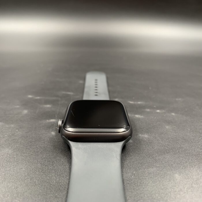 Apple Watch Series 6 44MM Space Grey - Image 3