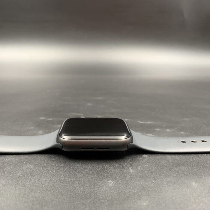 Apple Watch Series 6 44MM Space Grey - Image 4