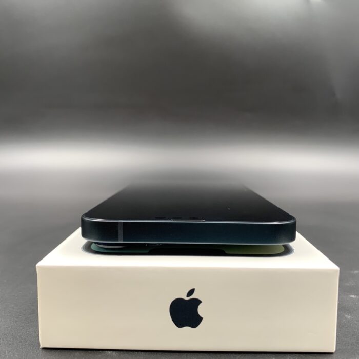 iPhone 14 Plus 512GB Midnight - Image 4