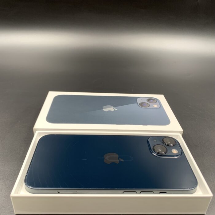 iPhone 13 128GB Midnight - Image 2