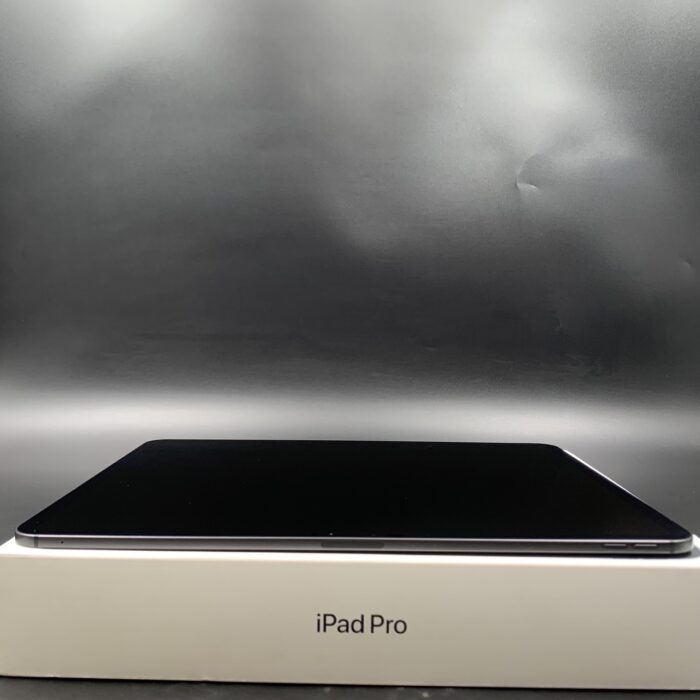 iPad Pro 13-inch  256GB | Apple M4 | Wifi + Cellular Space Black - Image 2