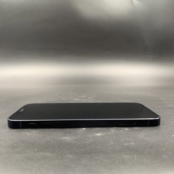 iPhone 12 256GB Black - Image 4