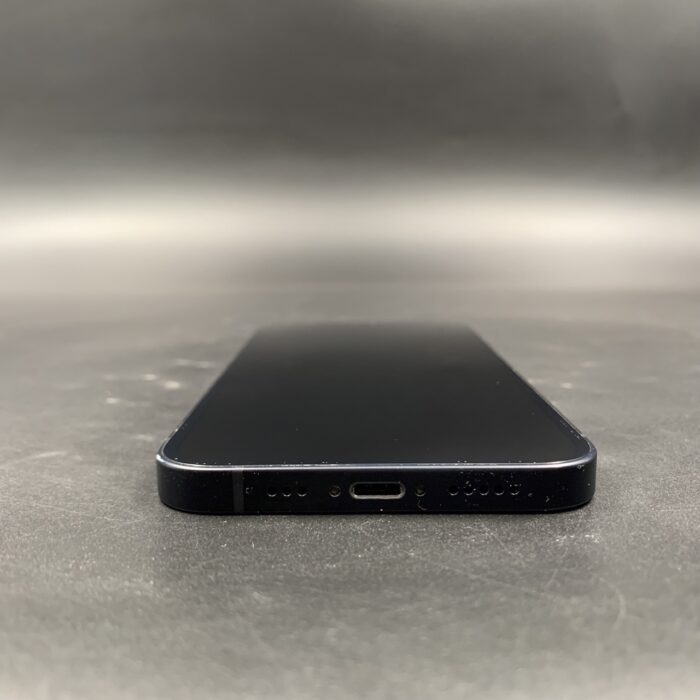 iPhone 12 256GB Black - Image 6