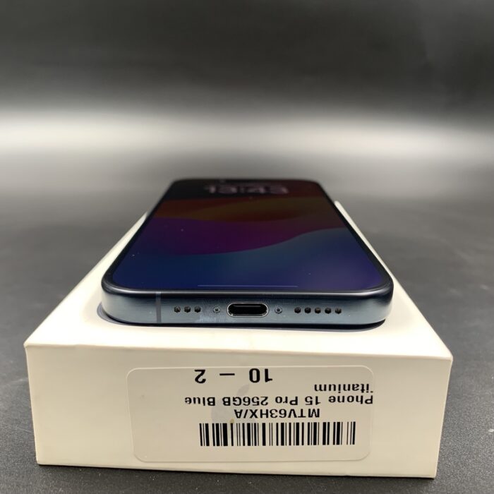 iPhone 15 Pro 256GB Blue Titanium - Image 6