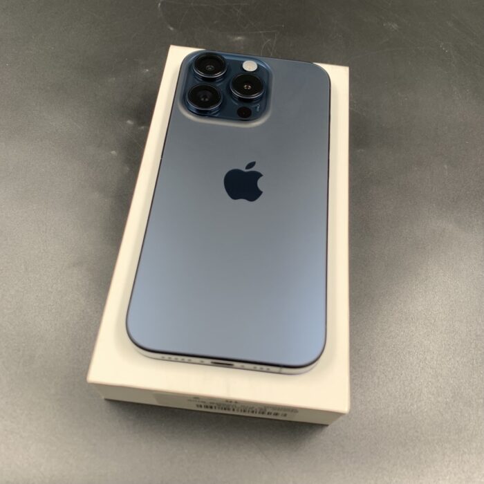 iPhone 15 Pro 256GB Blue Titanium - Image 7