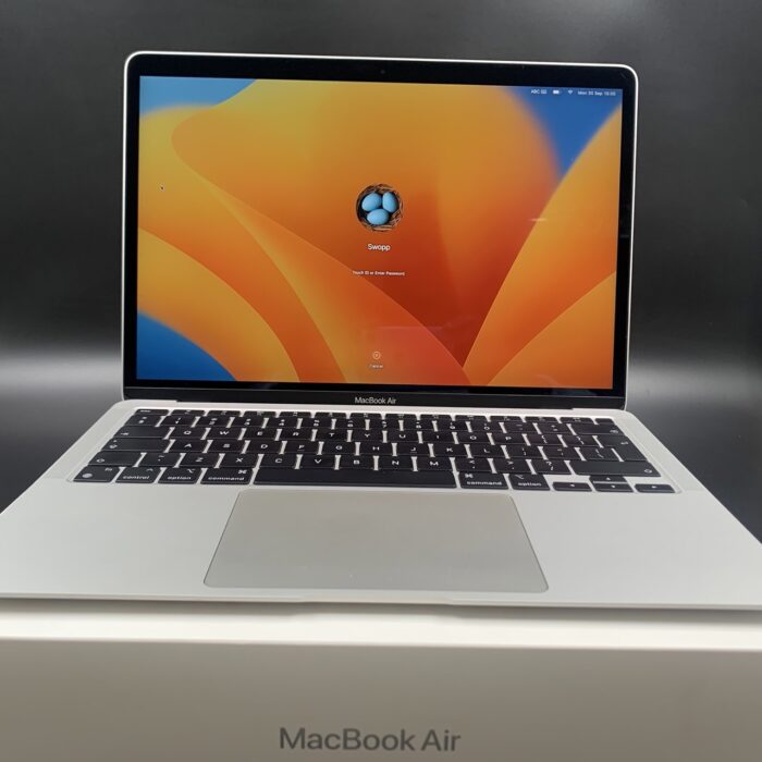 Macbook Air M1 13-inch 256GB Silver - Image 6