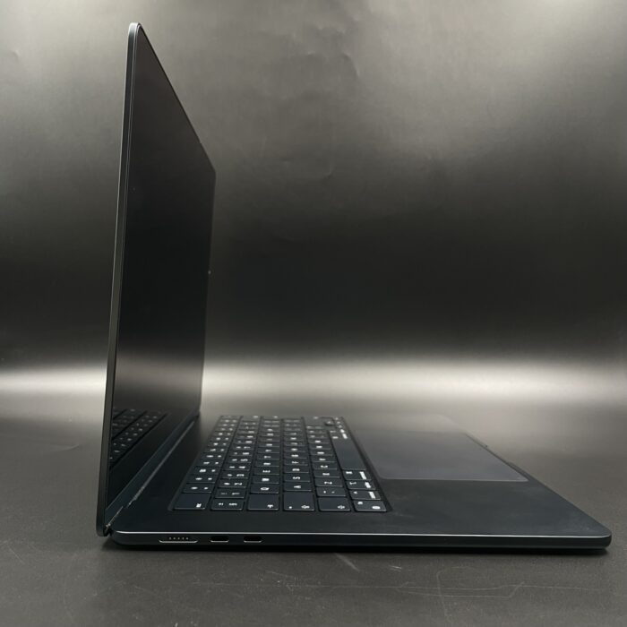 Macbook Air M3 15-inch 256GB Space Black - Image 3