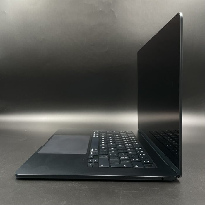 Macbook Air M3 15-inch 256GB Space Black - Image 4