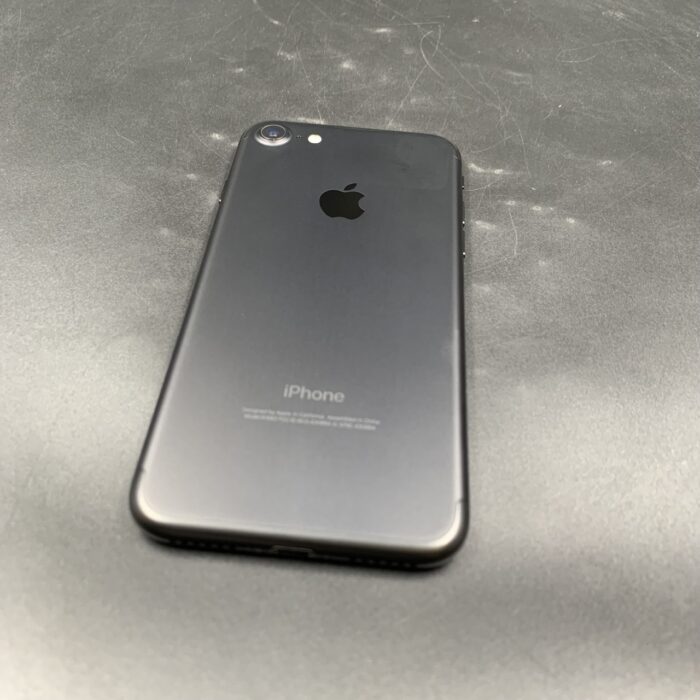 iPhone 7 128GB Black - Image 6