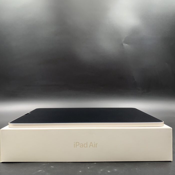 iPad Air 5th Gen M1 64GB Wifi Starlight - Image 4