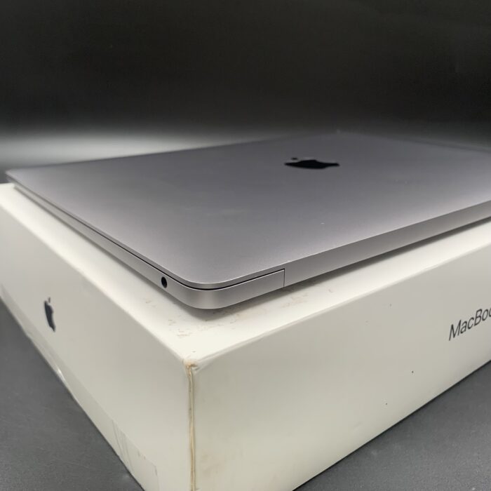 Macbook Air 13" 2018 Space Grey - Image 4