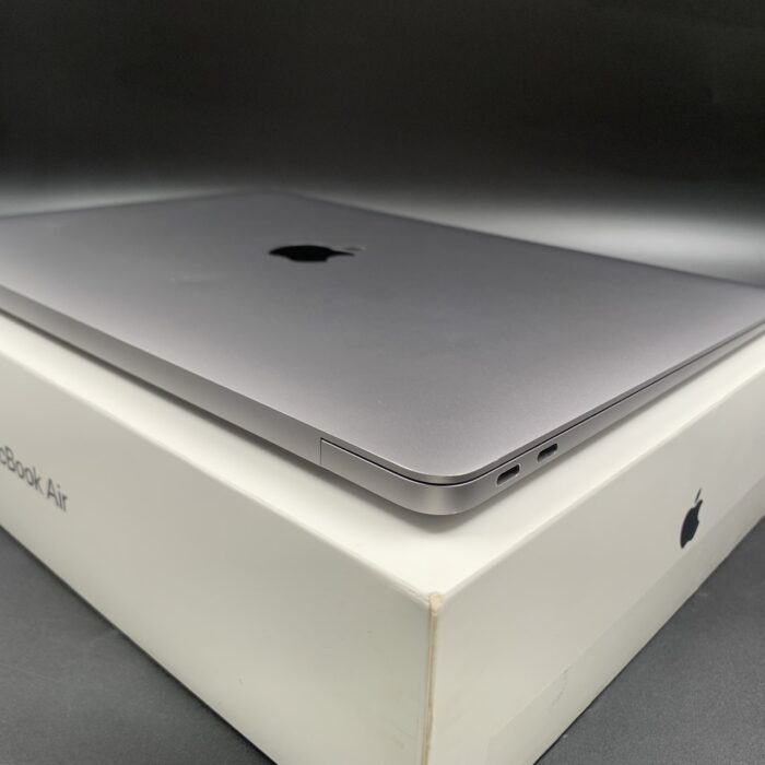 Macbook Air 13" 2018 Space Grey - Image 5