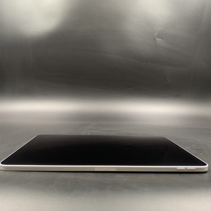 iPad Pro 11-inch M1 128GB (3rd Gen) Wifi Silver - Image 2