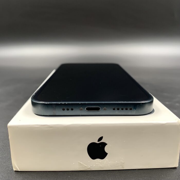 iPhone 13 128GB Midnight - Image 7