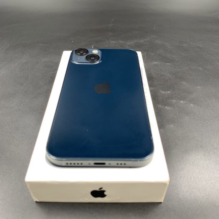 iPhone 13 128GB Midnight - Image 8