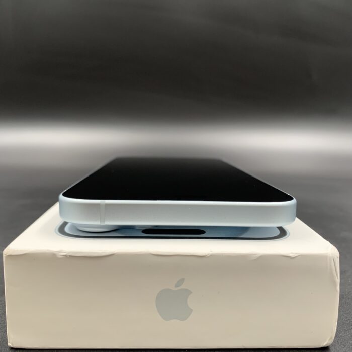 iPhone 15 Plus 128GB Blue - Image 4