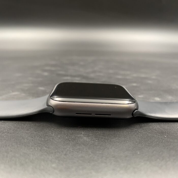 Apple Watch SE 44MM Midnight GPS + Cellular - Image 4
