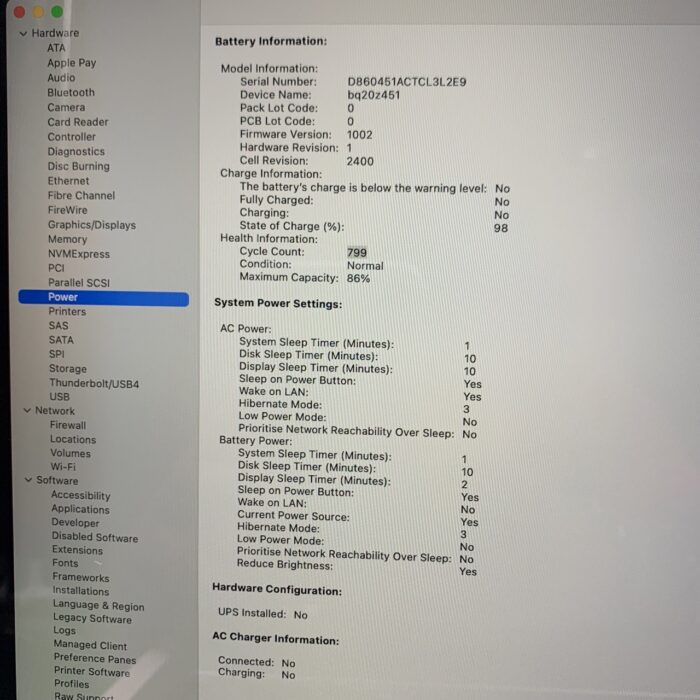 Macbook Pro M1 13" 512GB | 8GB Ram | Space Grey - Image 7