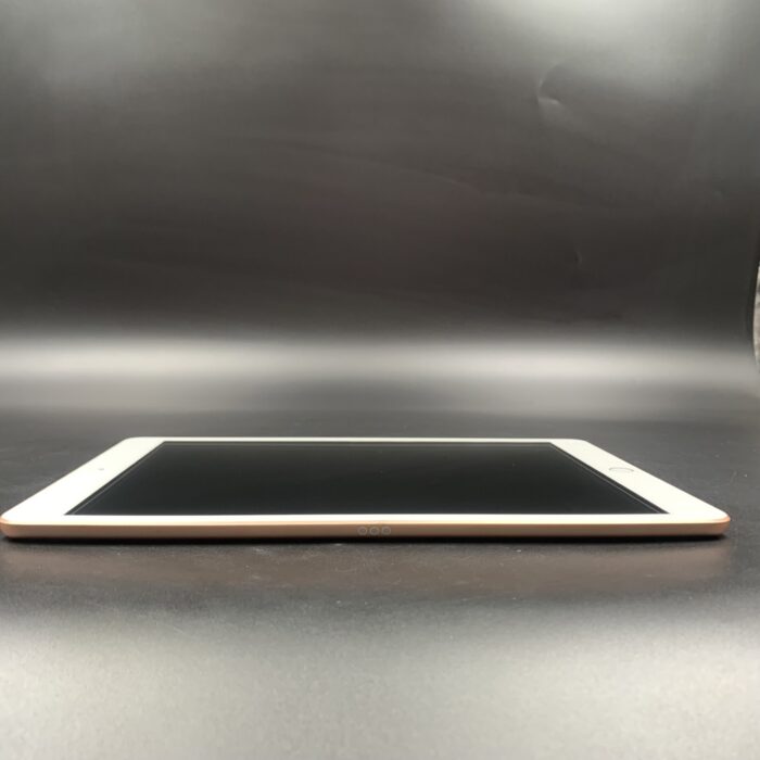 iPad (7th Gen) 32GB Rose Gold - Image 4