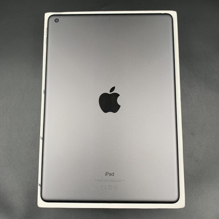 iPad (9th Gen) 64GB Wifi Space Grey - Image 6