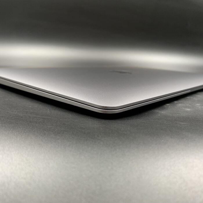 Macbook Air M1 13-inch 256GB Space Grey - Image 2