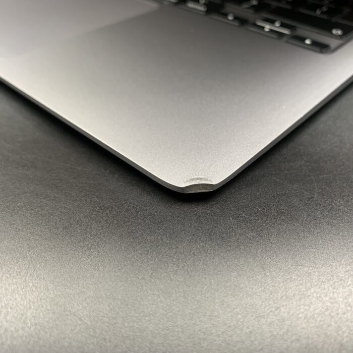 Macbook Air M1 13-inch 256GB Space Grey - Image 4