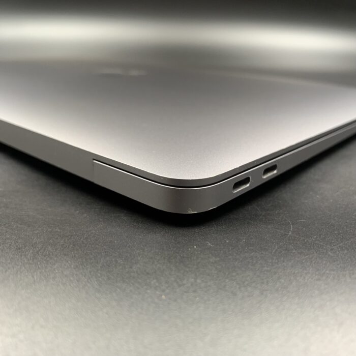 Macbook Air M1 13-inch 256GB Space Grey - Image 6