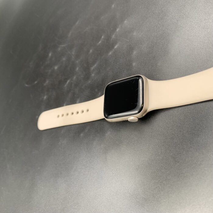 Apple Watch Series SE (Gen 2) Silver - Image 8