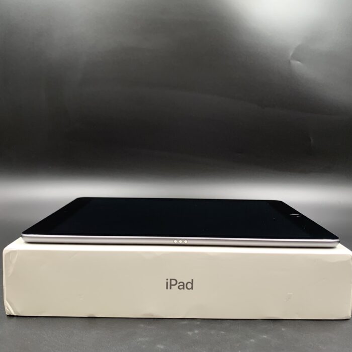 iPad (9th Gen) 64GB Wifi-Cellular Space Grey - Image 4