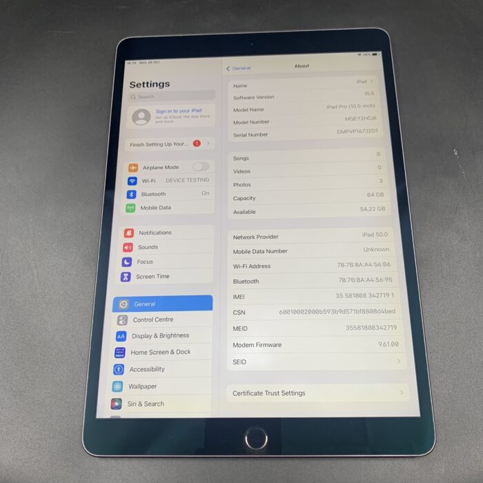 iPad Pro (10.5 - Inch) 64GB Wifi + Cellular Space Grey - Image 5