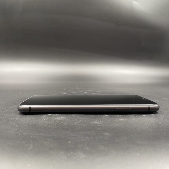 iPhone 11 64GB Black - Image 2