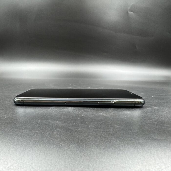 iPhone 11 Pro 256GB Midnight Green (Cracked Back) - Image 2