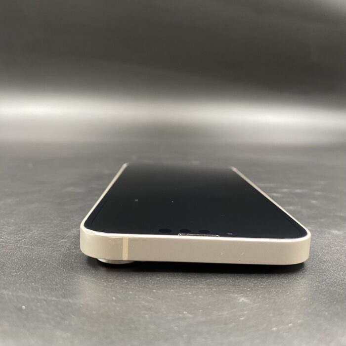 iPhone 13 128GB Starlight - Image 3