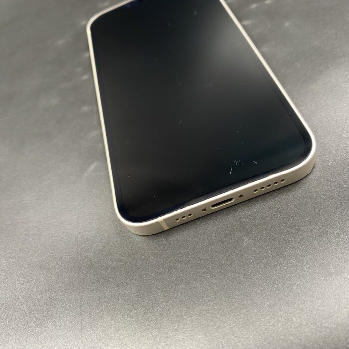 iPhone 13 128GB Starlight - Image 6
