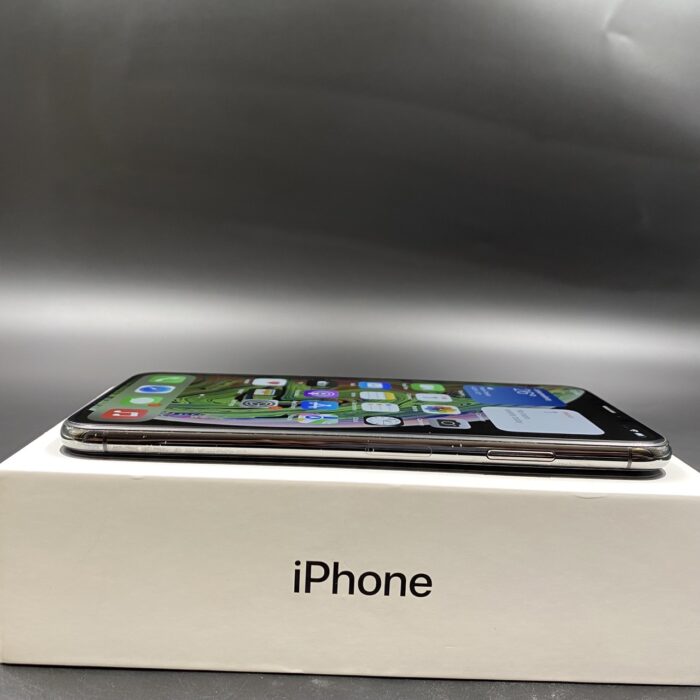iPhone XS Max 256GB Space Grey - Image 3