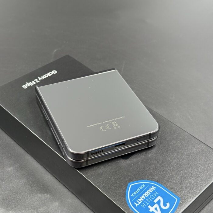 Samsung Z Flip 5 256GB Black - Image 7