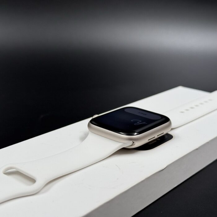 Apple Watch SE 2 44MM Starlight - Image 5