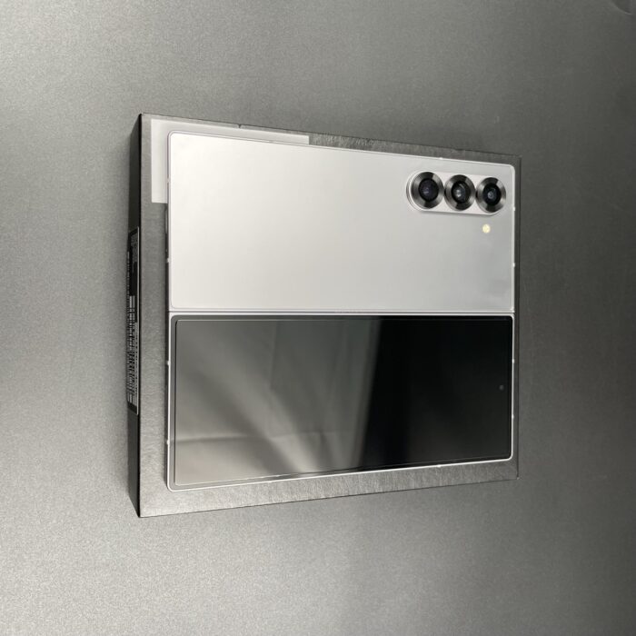 Samsung Galaxy Fold 6 256GB Silver Shadow - Image 8