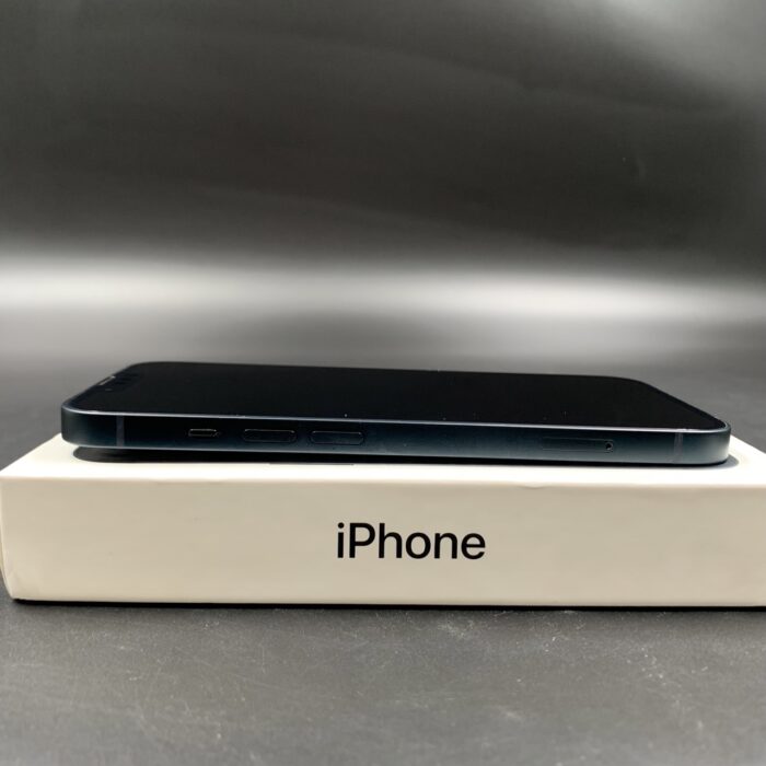 iPhone 13 128GB Midnight - Image 5