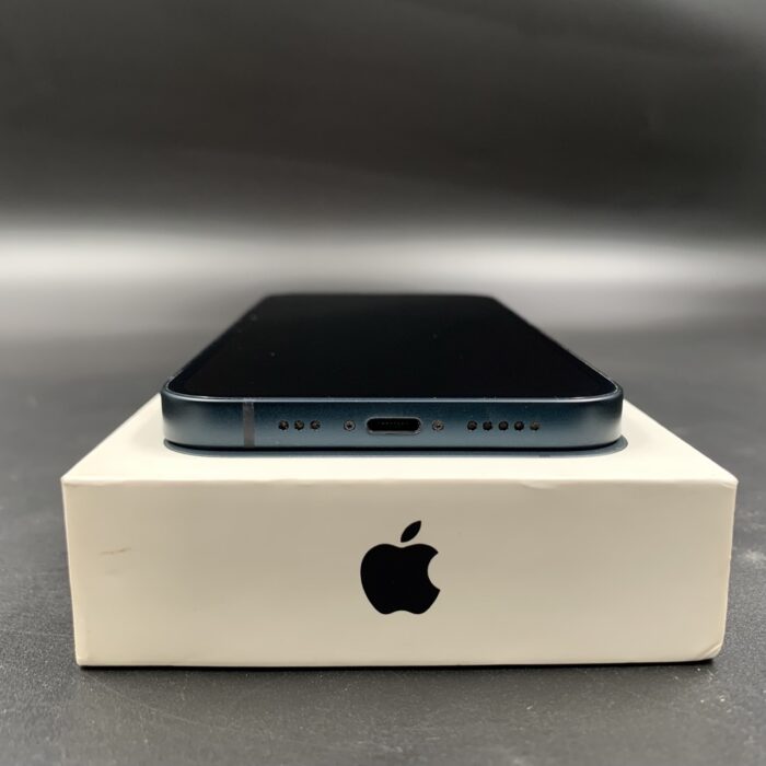 iPhone 13 128GB Midnight - Image 6