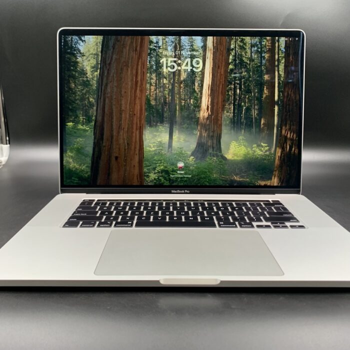 Macbook Pro 16" 2019 | 2,6GHz i7 | 16GB | 512GB | Touch Bar | Silver - Image 6
