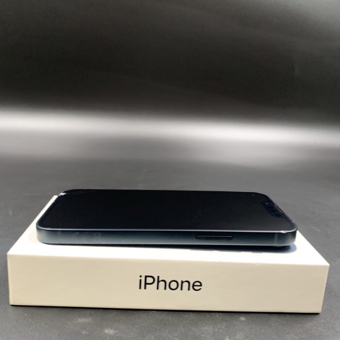 iPhone 13 Mini 256GB Midnight (Cracked Screen) - Image 3