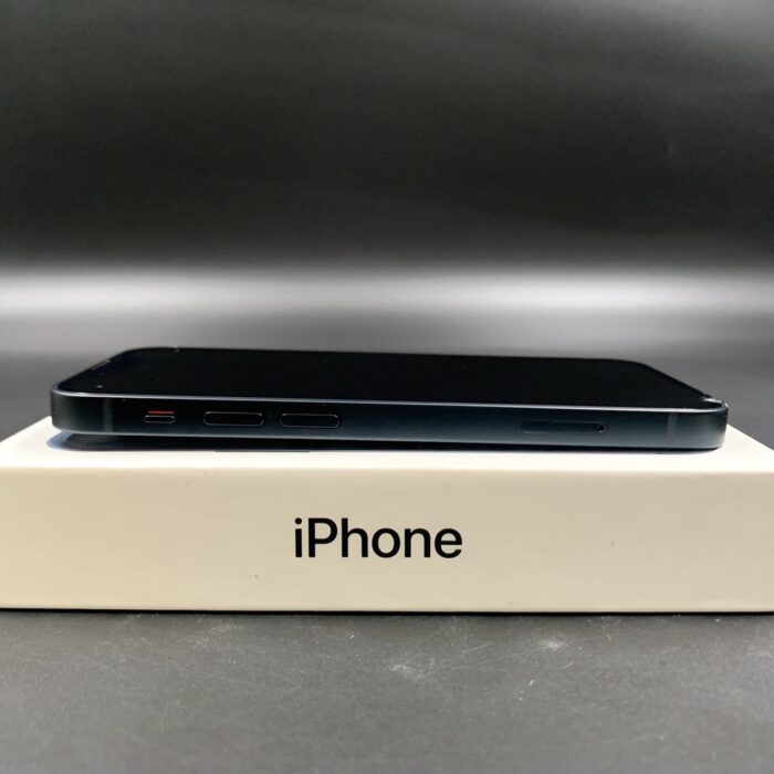 iPhone 13 Mini 256GB Midnight (Cracked Screen) - Image 6