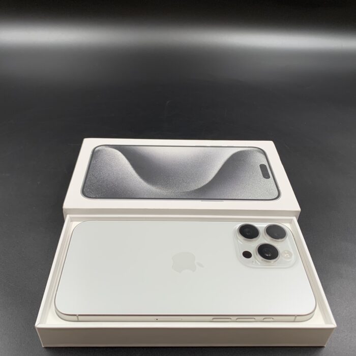 iPhone 15 Pro Max 256GB White Titanium - Image 2