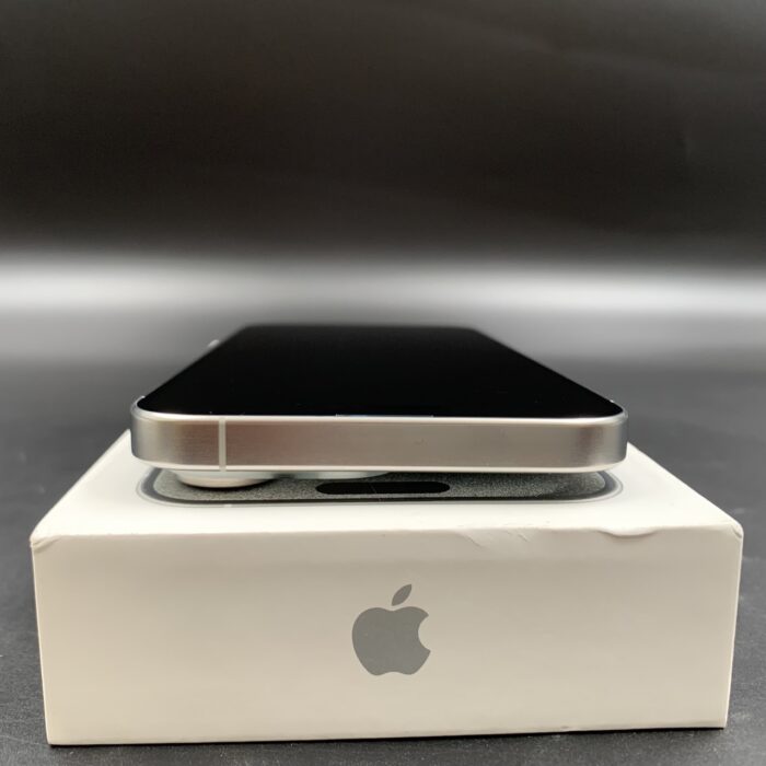 iPhone 15 Pro Max 256GB White Titanium - Image 4