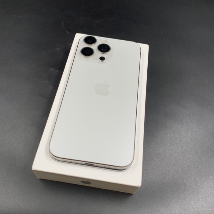 iPhone 15 Pro Max 256GB White Titanium - Image 9