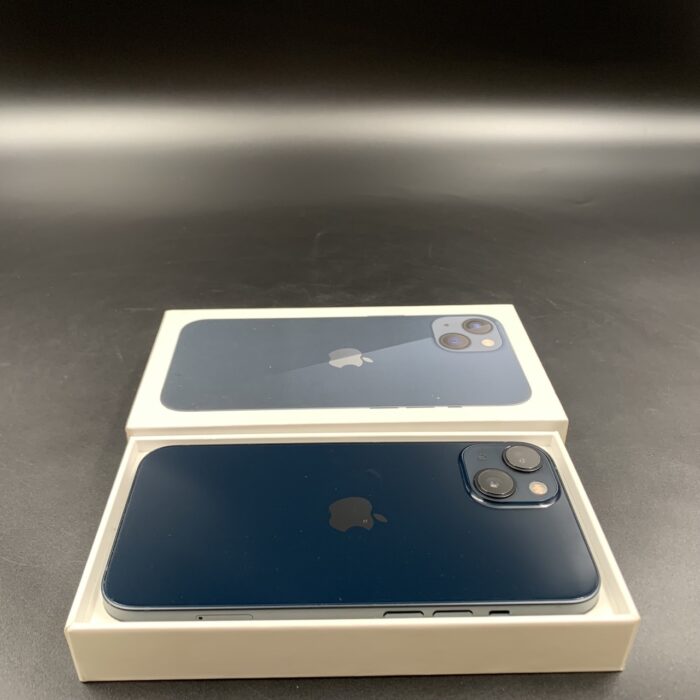 iPhone 13 128GB Midnight - Image 2