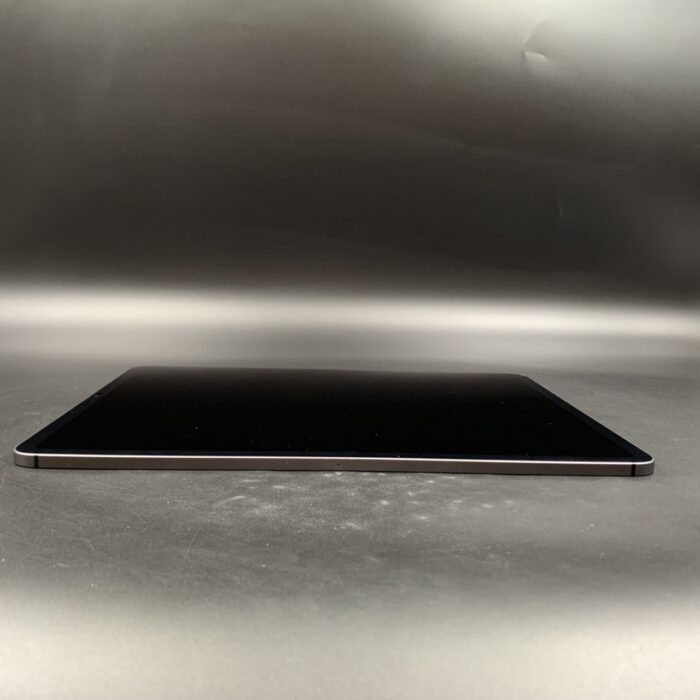 iPad Pro 12.9-inch (3rd Generation) 256GB Wi-Fi + Cellular - Image 2