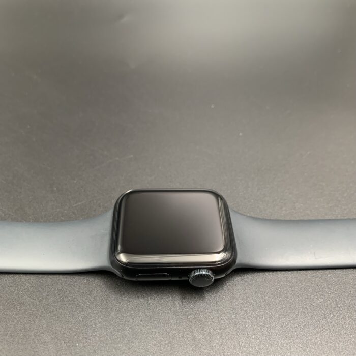 Apple Watch SE 2 Midnight 40MM - Image 6